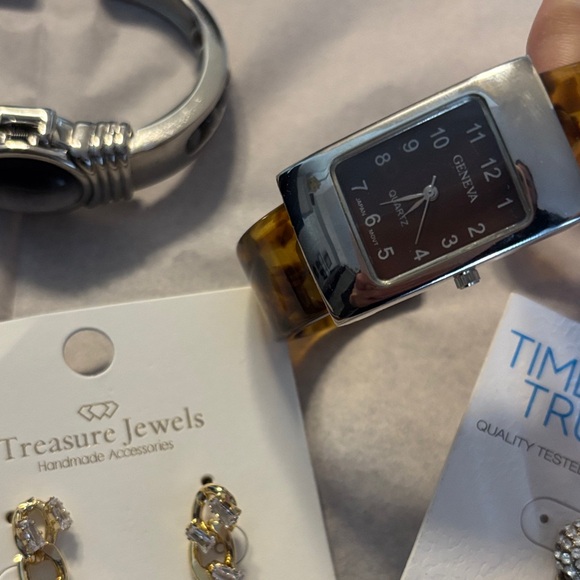 Jewelry bundle!!! - Picture 2 of 11